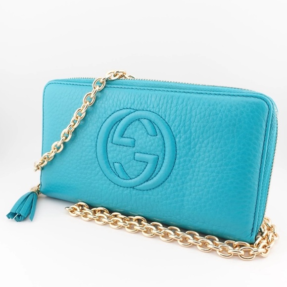 Gucci Handbags - Gucci Tiffany Blue Soho wallet on chain
